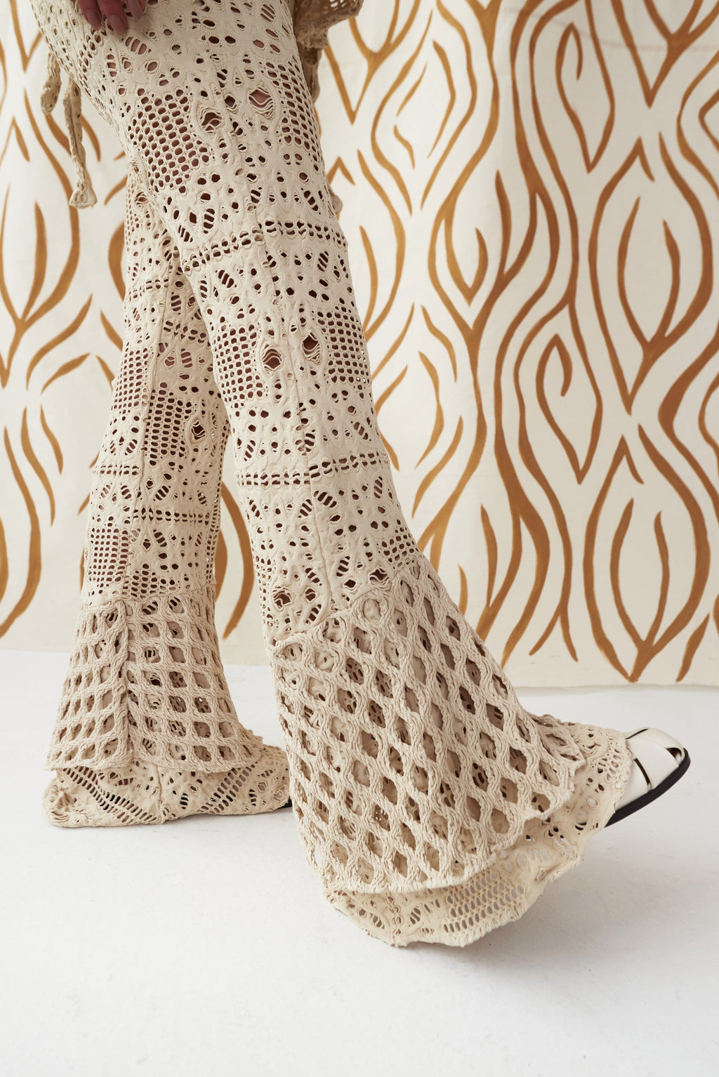 Flow With The Wind Pants In Arena by Itana, photo 12 of 23, Leonica