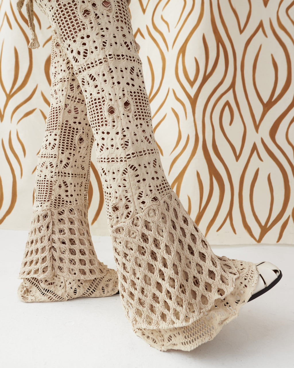 Flow With The Wind Pants In Arena by Itana, photo 13 of 23, Leonica